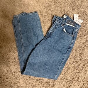 ABERCROMBIE LOOSE CURVE LOVE HIGH RISE MEDIUM WASH JEANS SIZE 26 NONDISTRESSED